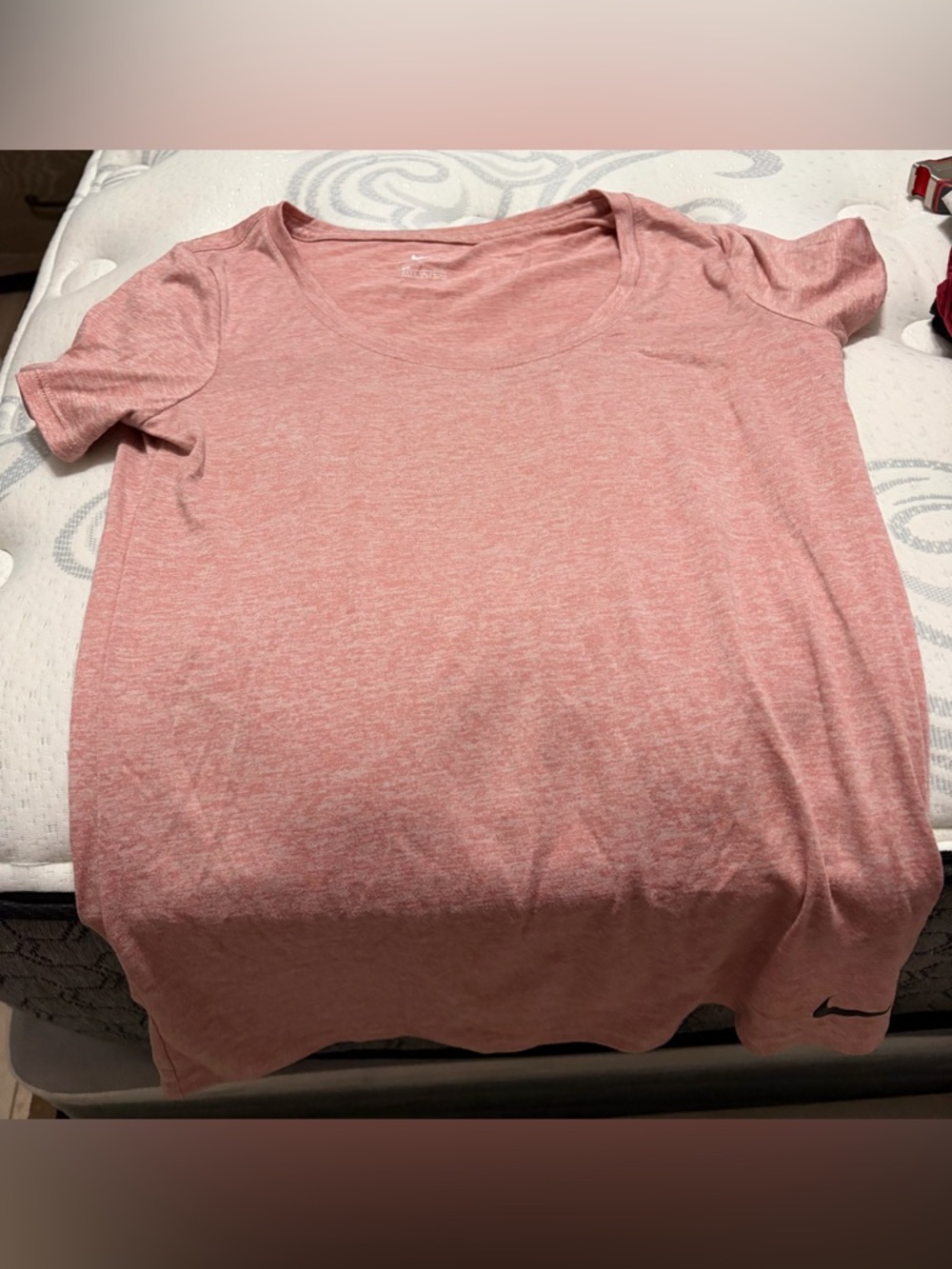 Nike Women's Short Sleeve Scoop Tee in Heather Rose